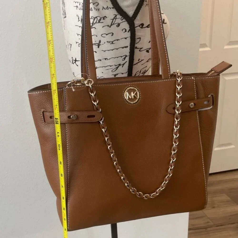 MICHAEL KORS CARMEN LARGE TOTE PEBBLE LEATHER CHESTNUT‎ GOLD VERSATILE CARRY ALL